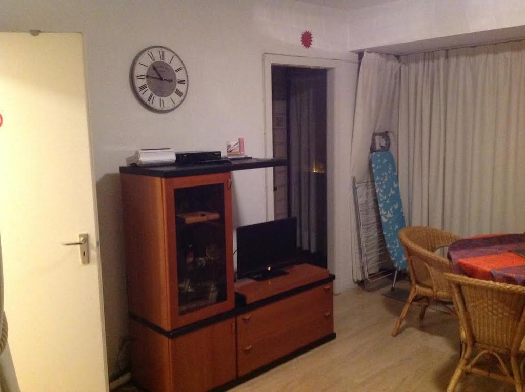 Studio Oostende Budget Apartment Exterior photo
