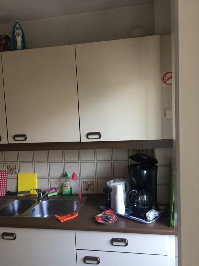 Studio Oostende Budget Apartment Exterior photo